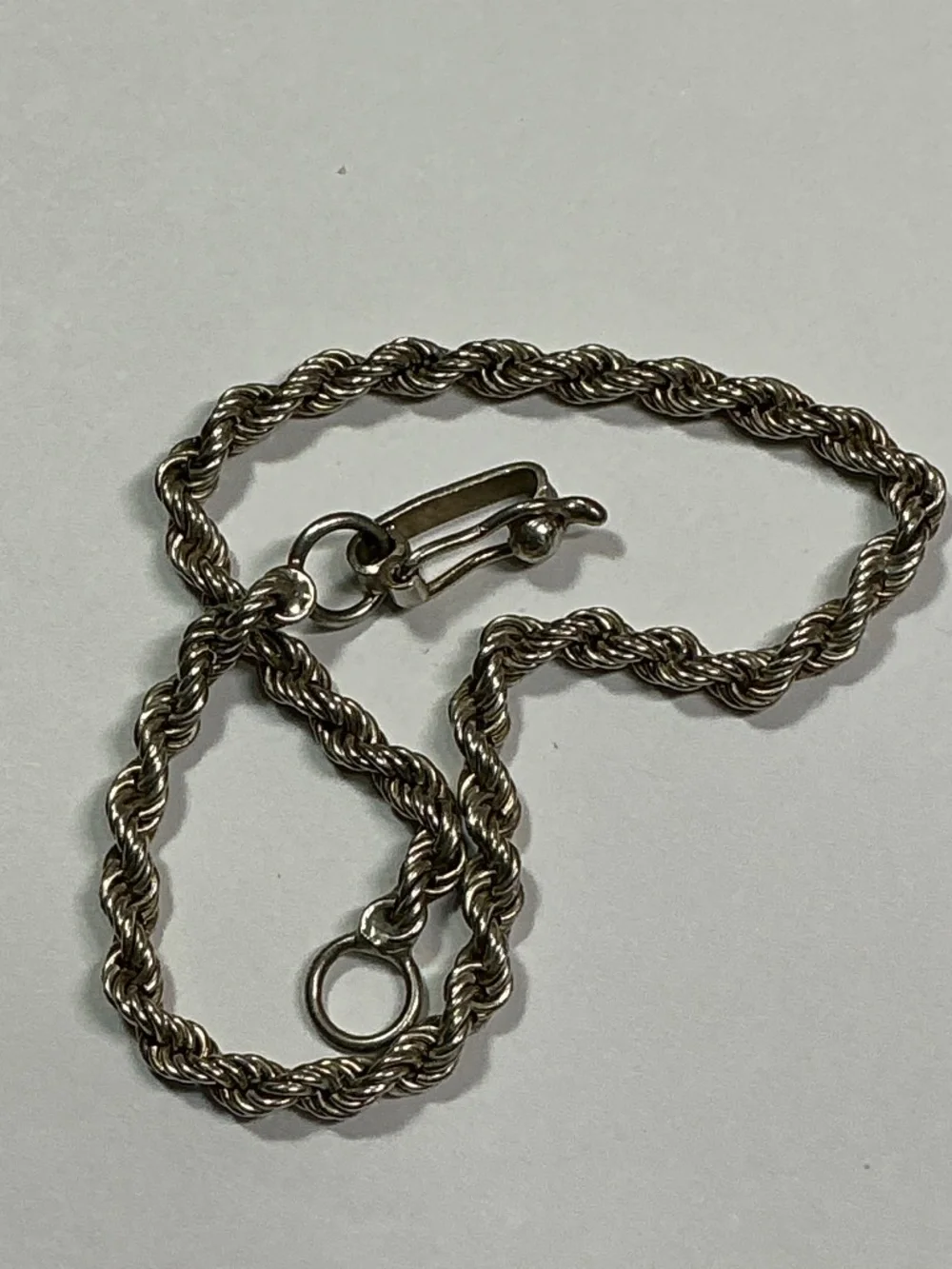 Sterling Silver Rope Style Bracelet. 7.5 inches long